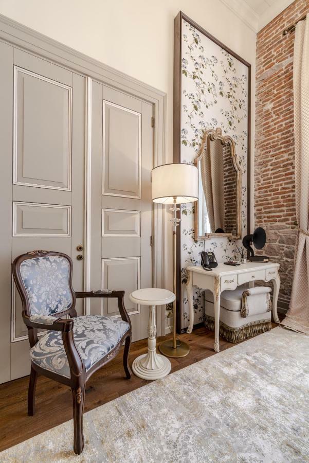 ホテル Cunda Despot Evi エクステリア 写真